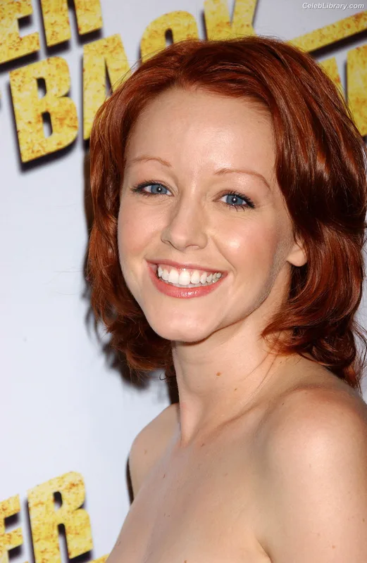 Lindy Booth photo 5 of 92