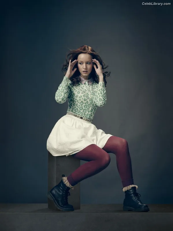 Lindy Booth photo 10 of 92