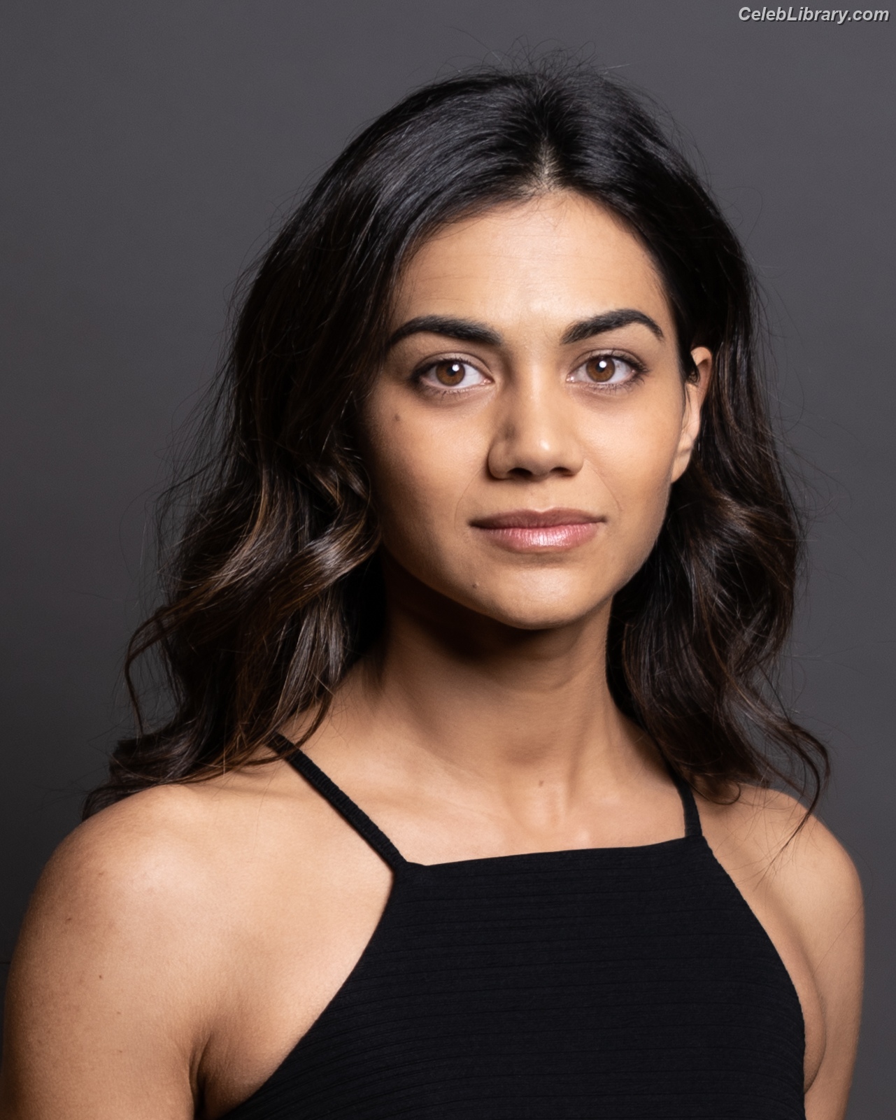 Lisa Ambalavanar photo 3 of 6