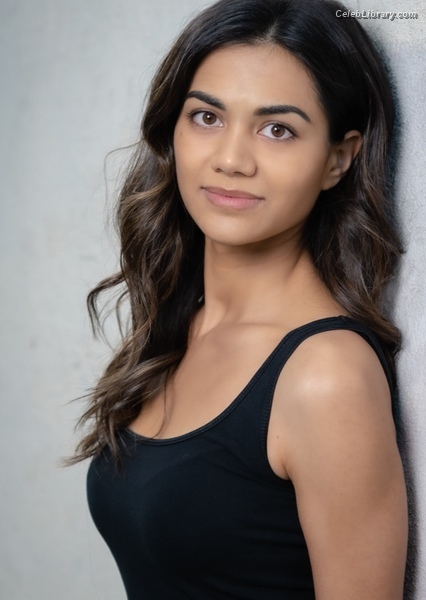 Lisa Ambalavanar photo 6 of 6