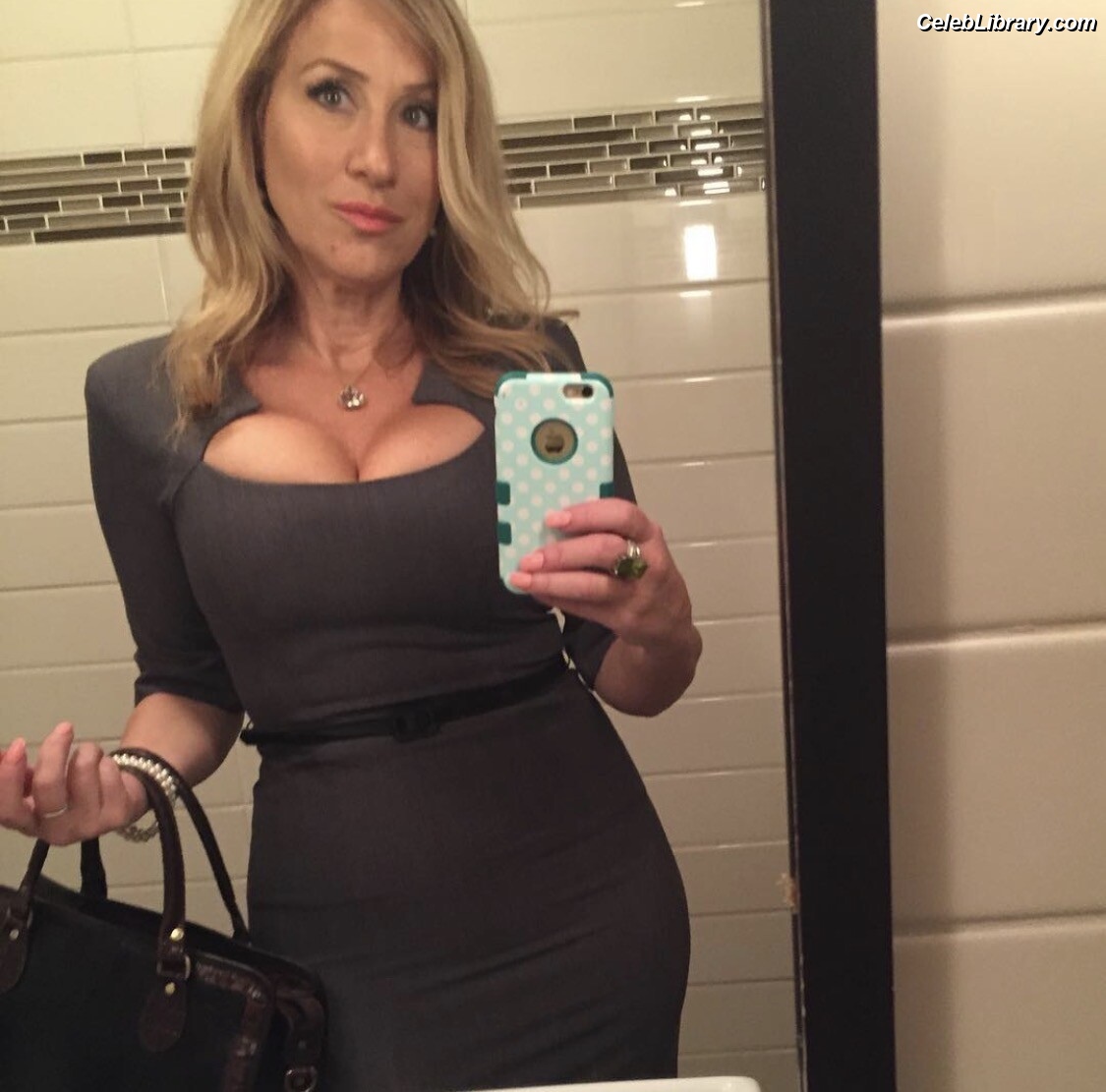 Lisa Ann Walter photo 3 of 29