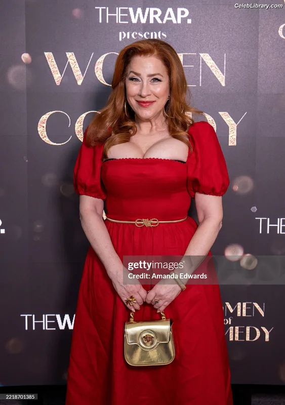Lisa Ann Walter photo 9 of 29