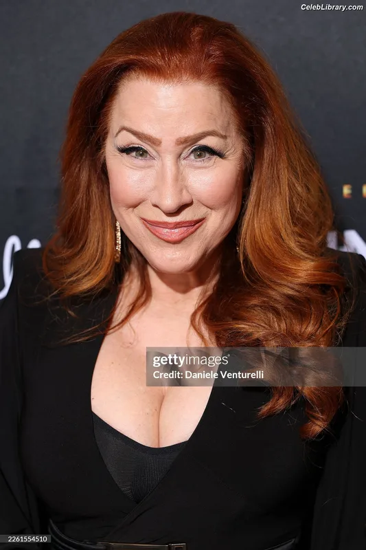 Lisa Ann Walter photo 12 of 29