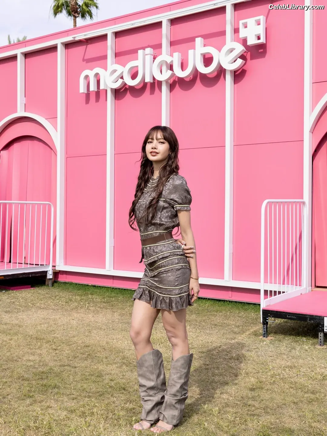 Lisa  BLΛƆKPIИK (Blackpink) photo 17 of 6182