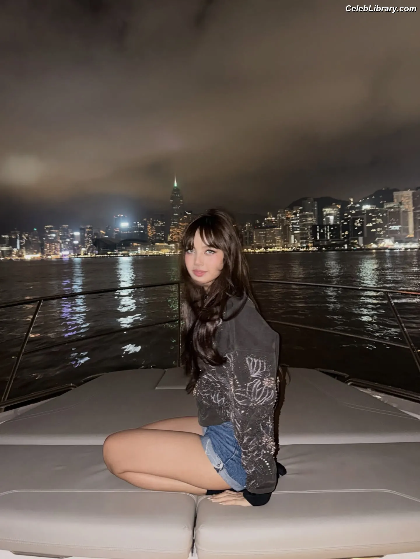 Lisa BLΛƆKPIИK (Blackpink) photo 16 of 6182