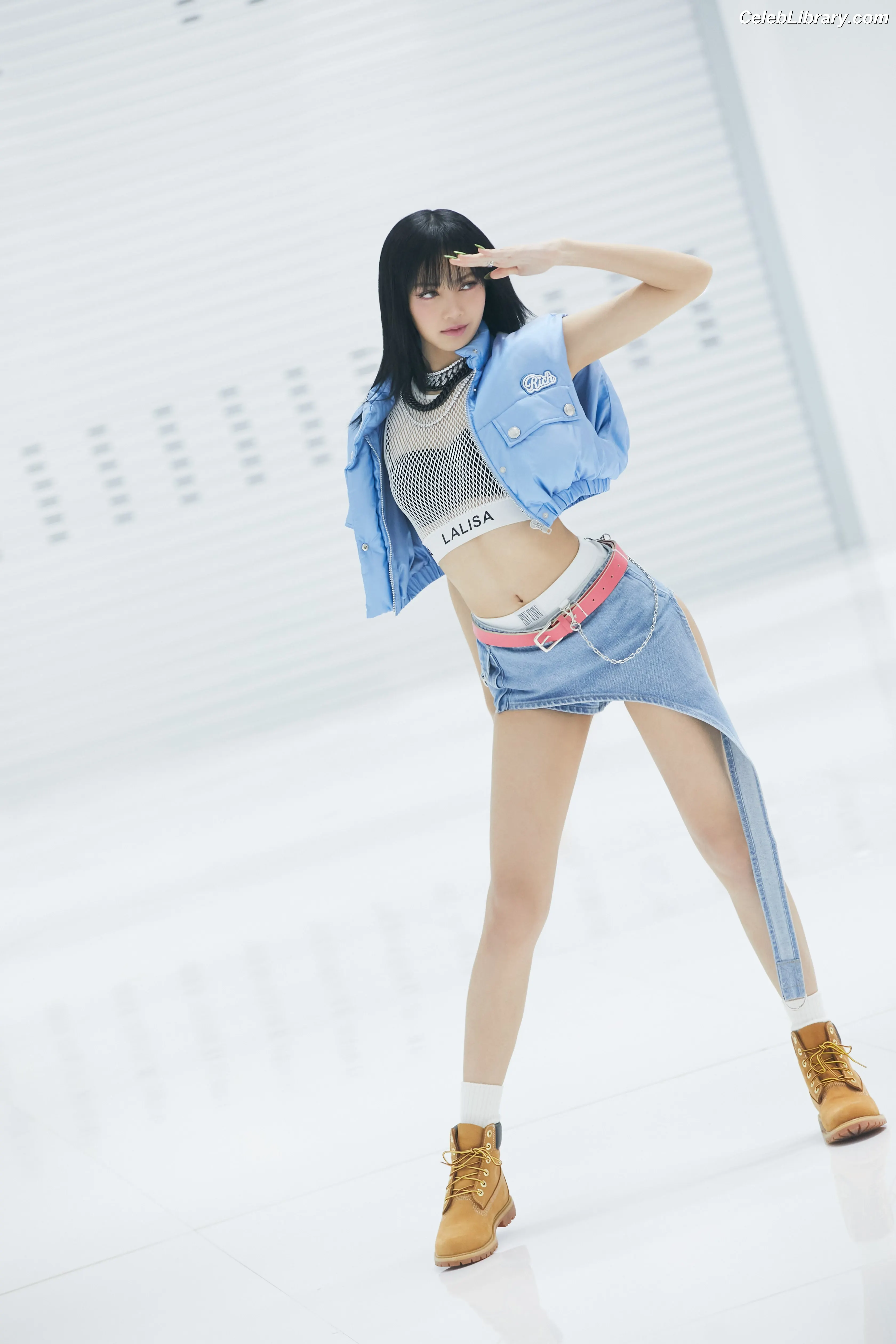 Lisa  BLΛƆKPIИK (Blackpink) photo 23 of 6182