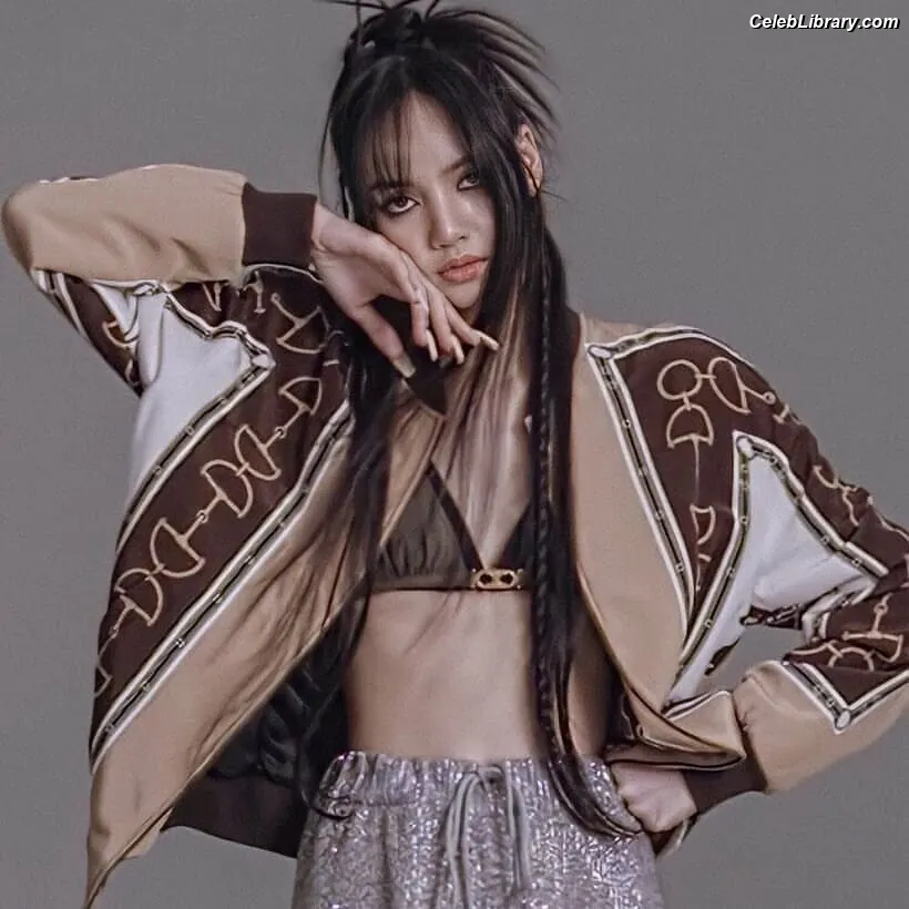 Lisa  BLΛƆKPIИK (Blackpink) photo 16 of 6182