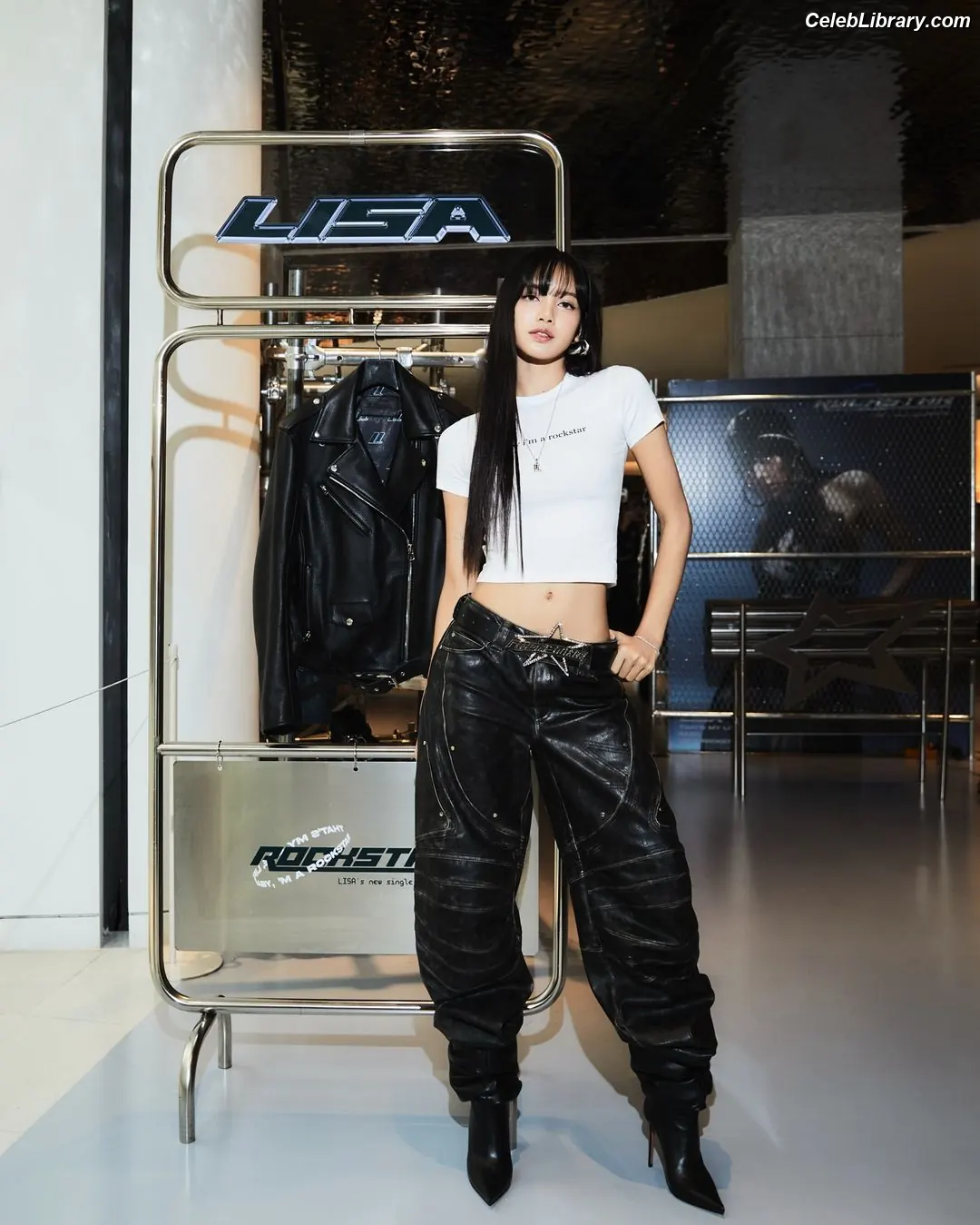 Lisa  BLΛƆKPIИK (Blackpink) photo 16 of 6182
