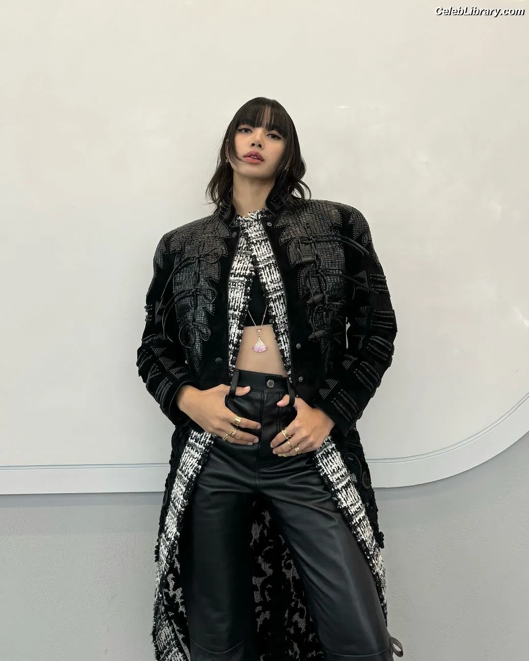 Lisa  BLΛƆKPIИK (Blackpink) photo 14 of 6182