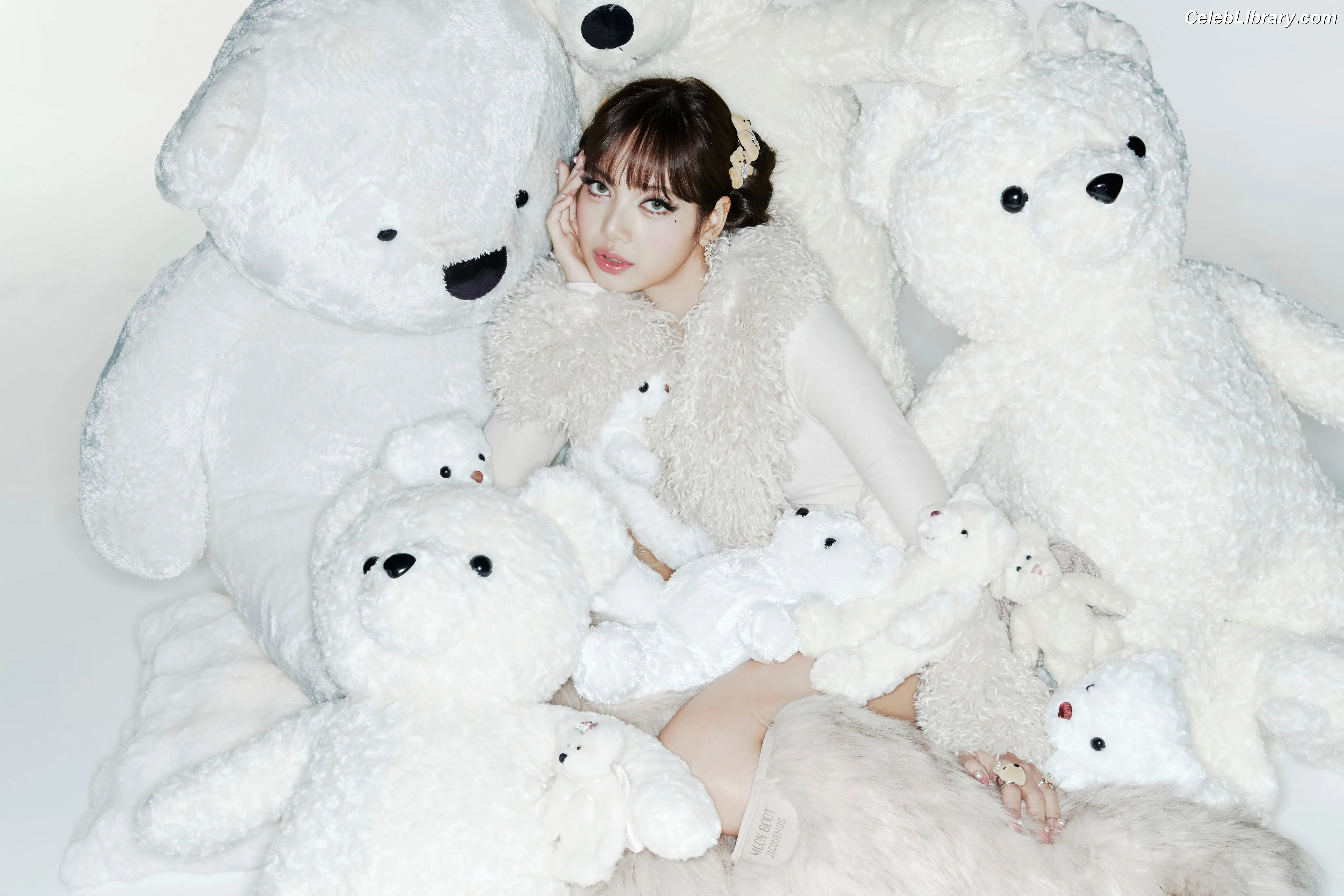 Lisa  BLΛƆKPIИK (Blackpink) photo 21 of 6182