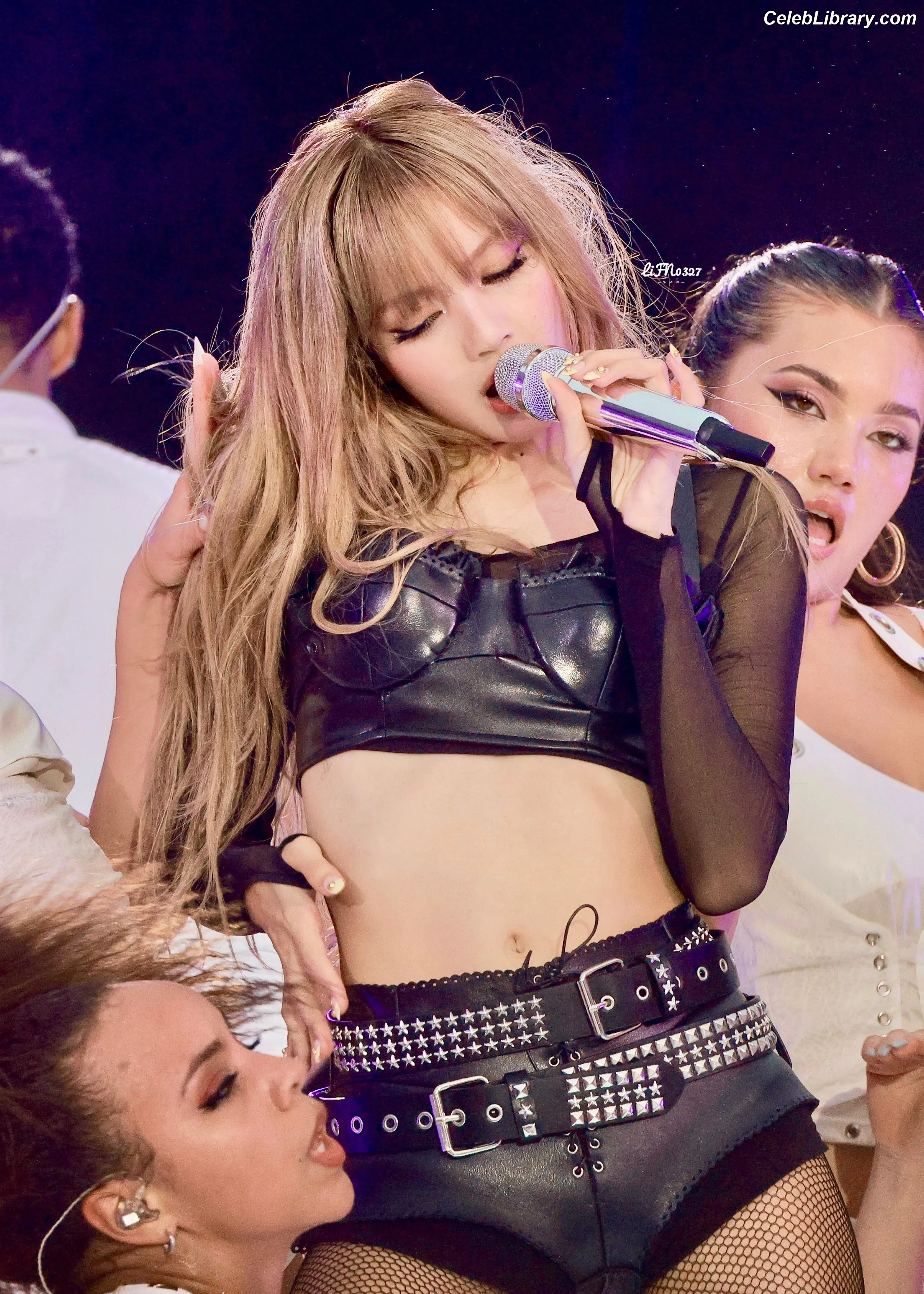 Lisa BLΛƆKPIИK (Blackpink) photo 10 of 6182