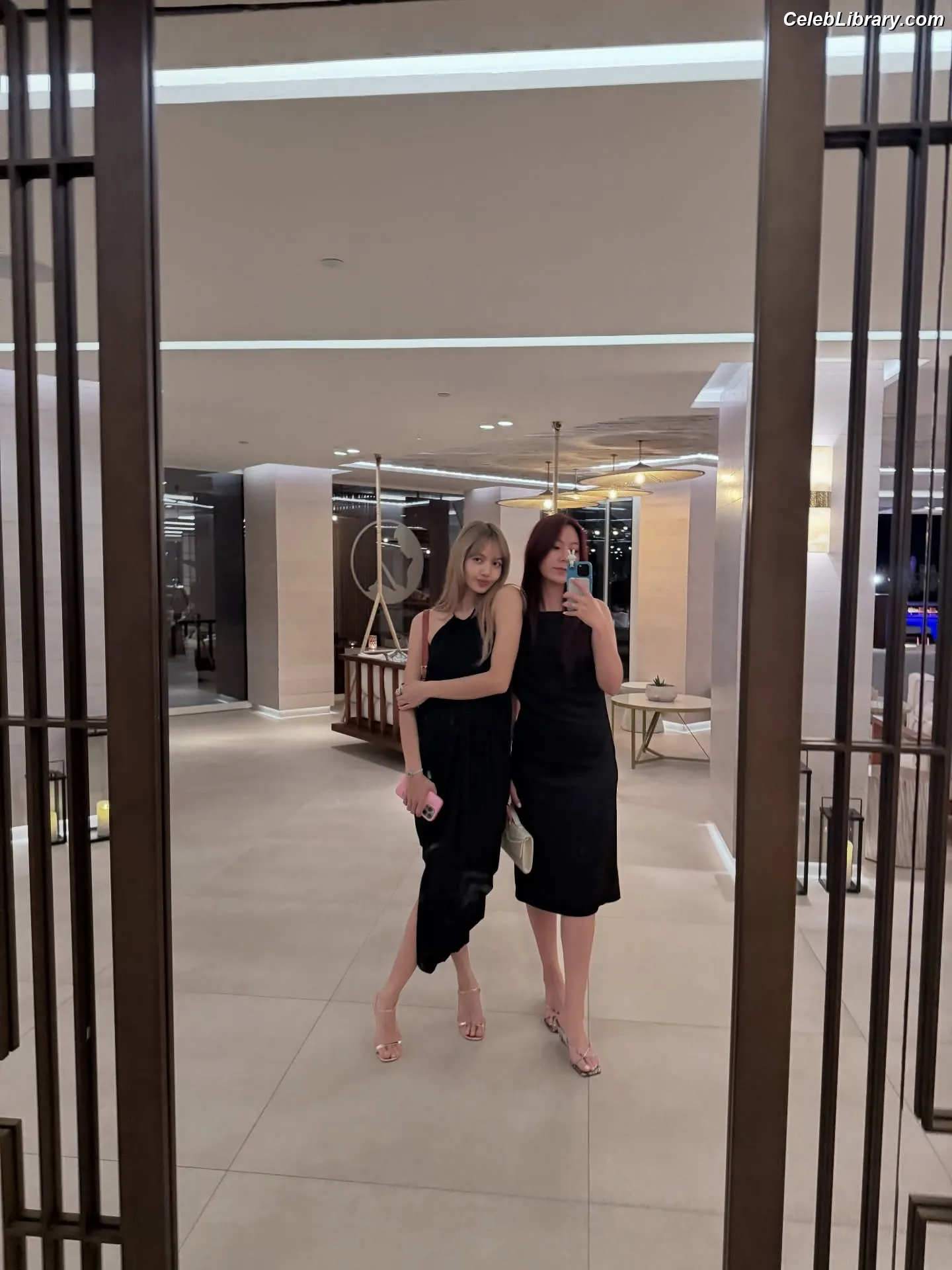 Lisa  BLΛƆKPIИK (Blackpink) photo 21 of 6182