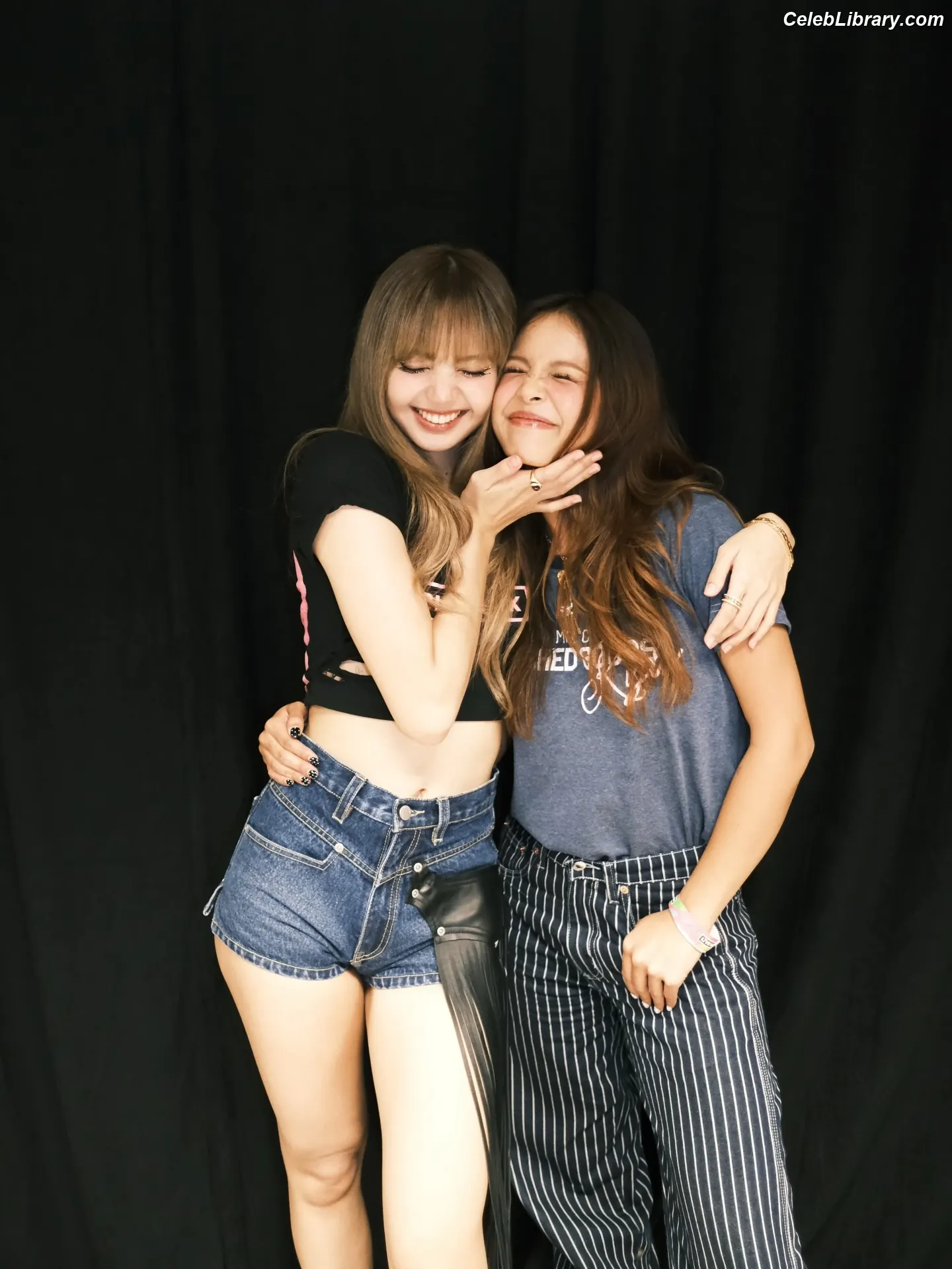 Lisa  BLΛƆKPIИK (Blackpink) photo 18 of 6182