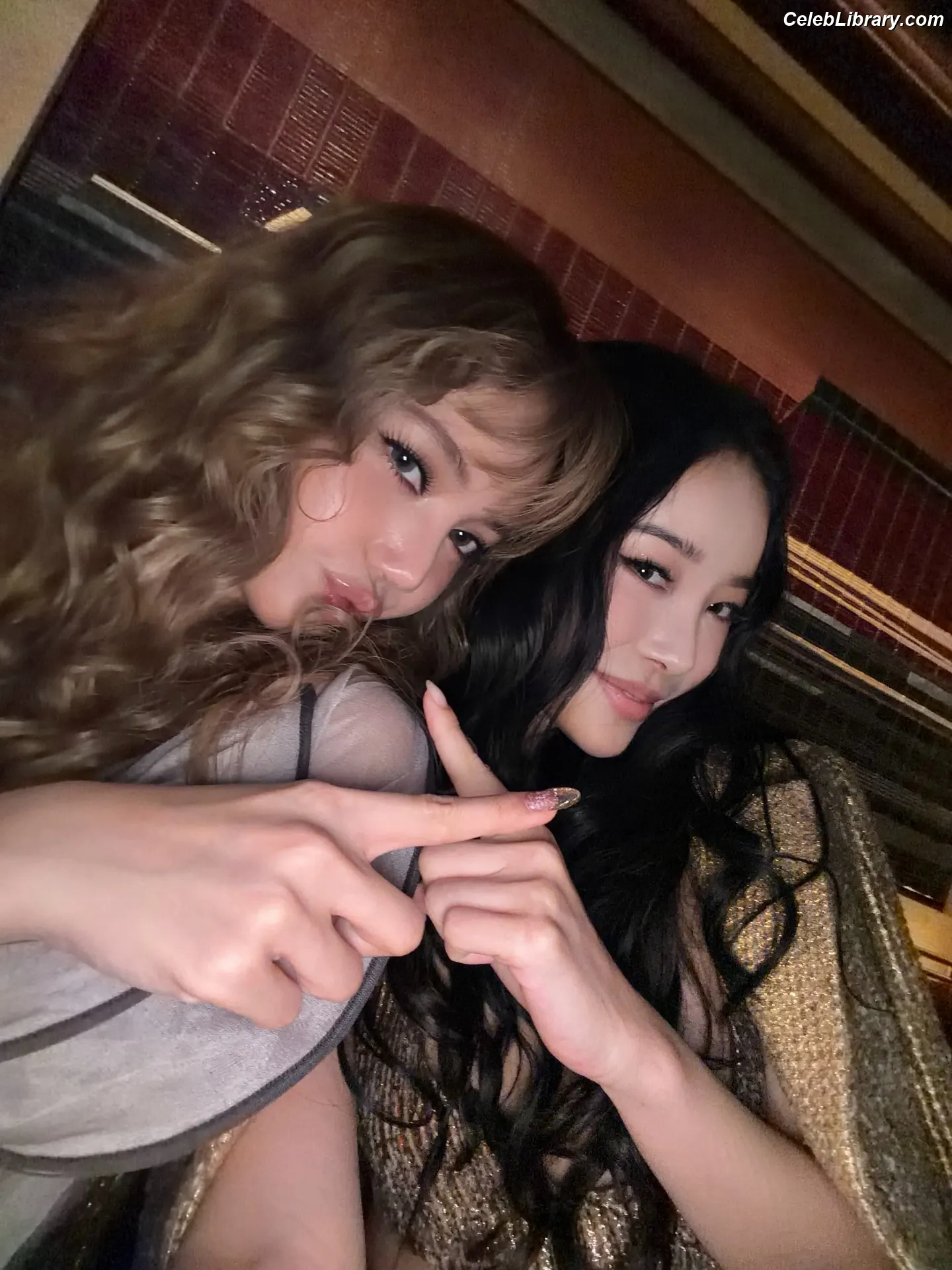 Lisa  BLΛƆKPIИK (Blackpink) photo 2 of 6182