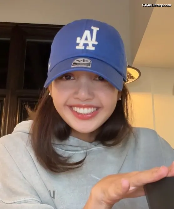 Lisa  BLΛƆKPIИK (Blackpink) photo 16 of 6182