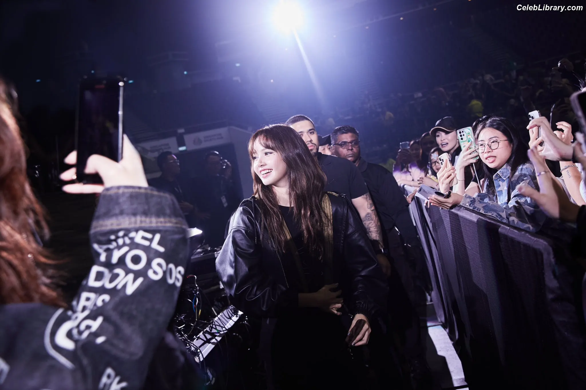 Lisa  BLΛƆKPIИK (Blackpink) photo 10 of 6182