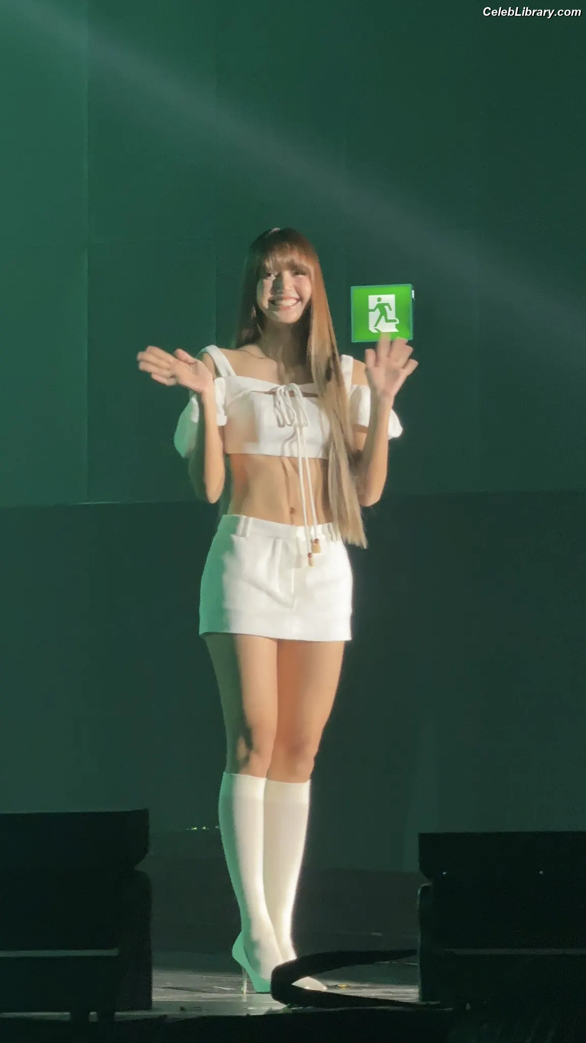 Lisa  BLΛƆKPIИK (Blackpink) photo 11 of 6182