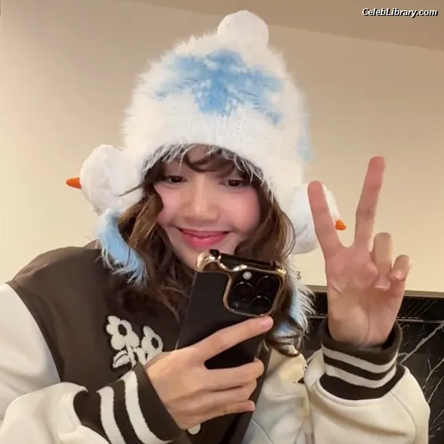 Lisa  BLΛƆKPIИK (Blackpink) photo 14 of 6182