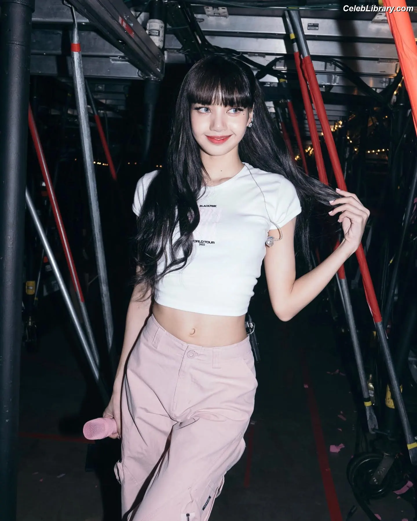 Lisa  BLΛƆKPIИK (Blackpink) photo 12 of 6182