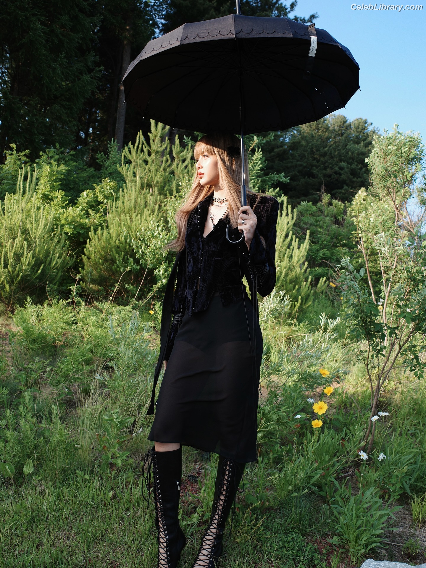 Lisa  BLΛƆKPIИK (Blackpink) photo 23 of 6183