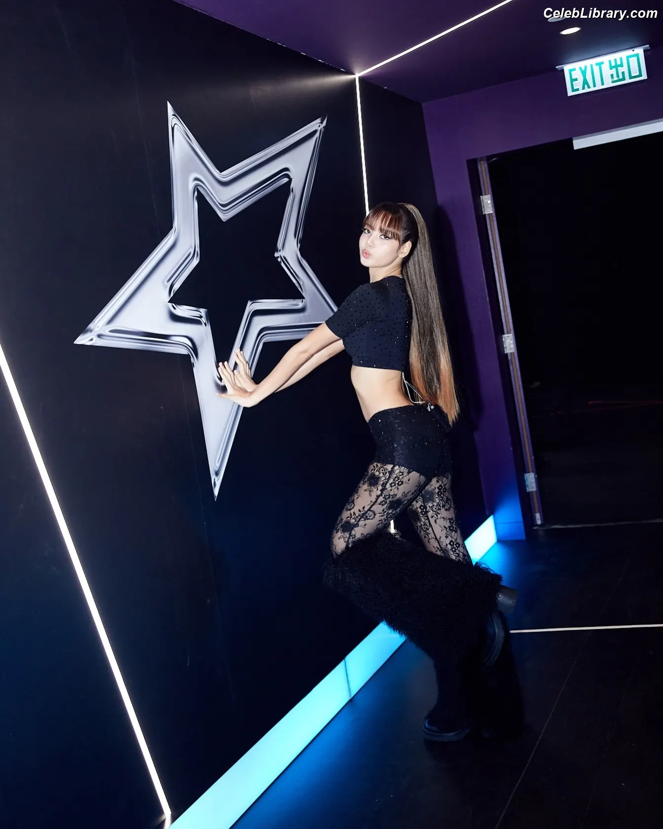 Lisa BLΛƆKPIИK (Blackpink) photo 2 of 6182