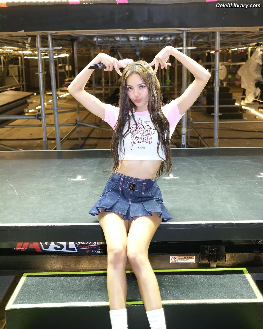 Lisa BLΛƆKPIИK (Blackpink) photo 19 of 6182