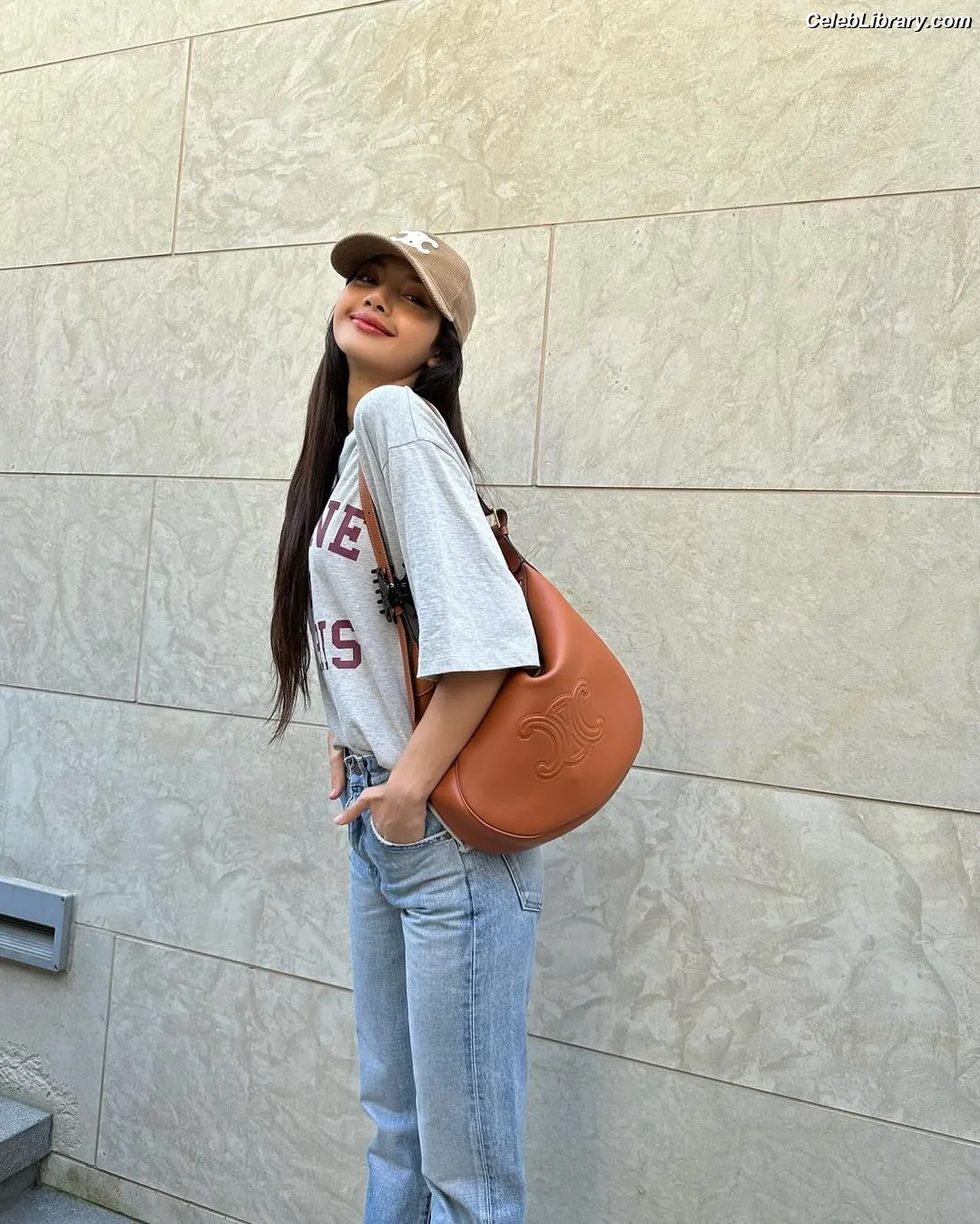 Lisa BLΛƆKPIИK (Blackpink) photo 17 of 6182