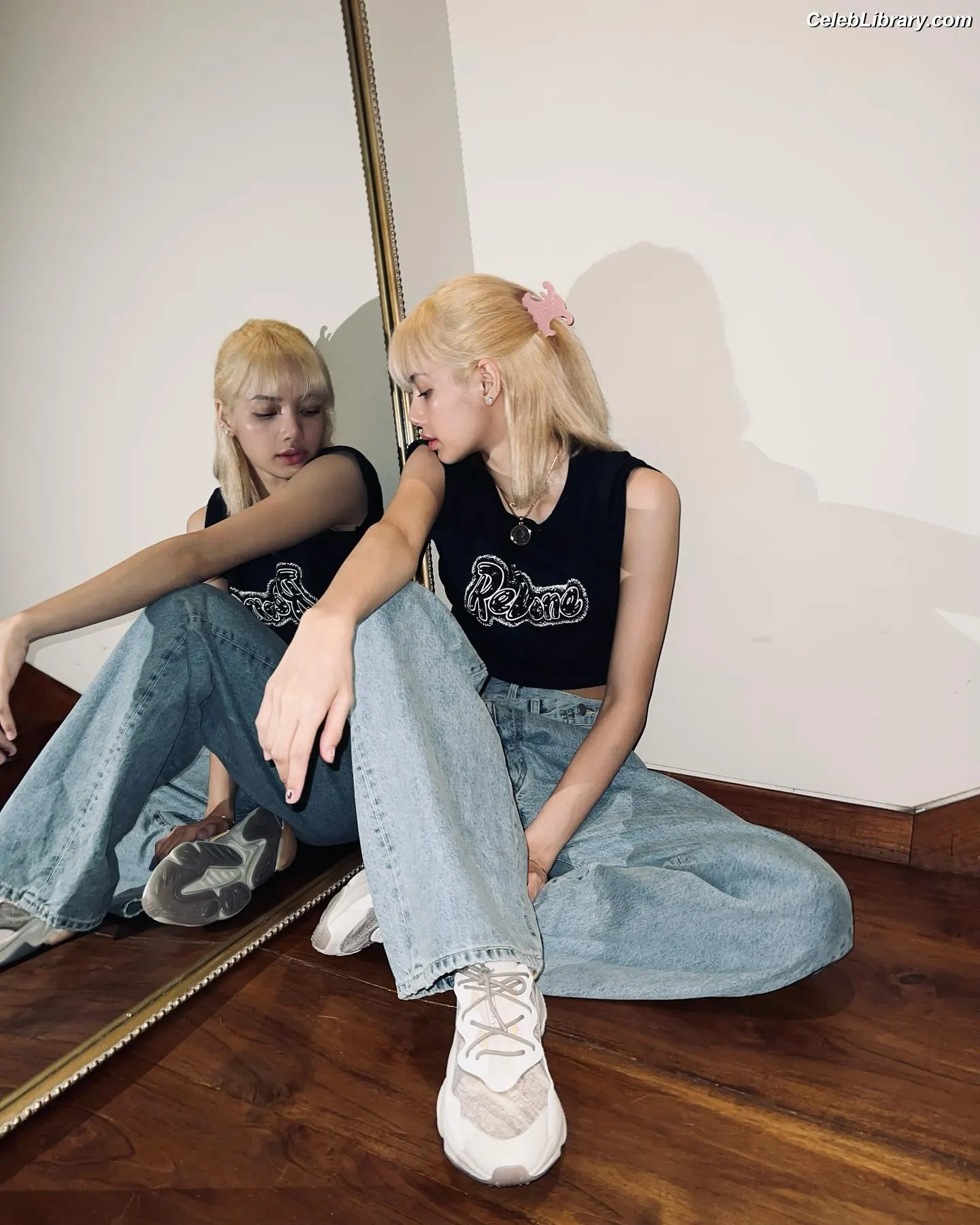 Lisa BLΛƆKPIИK (Blackpink) photo 9 of 6182