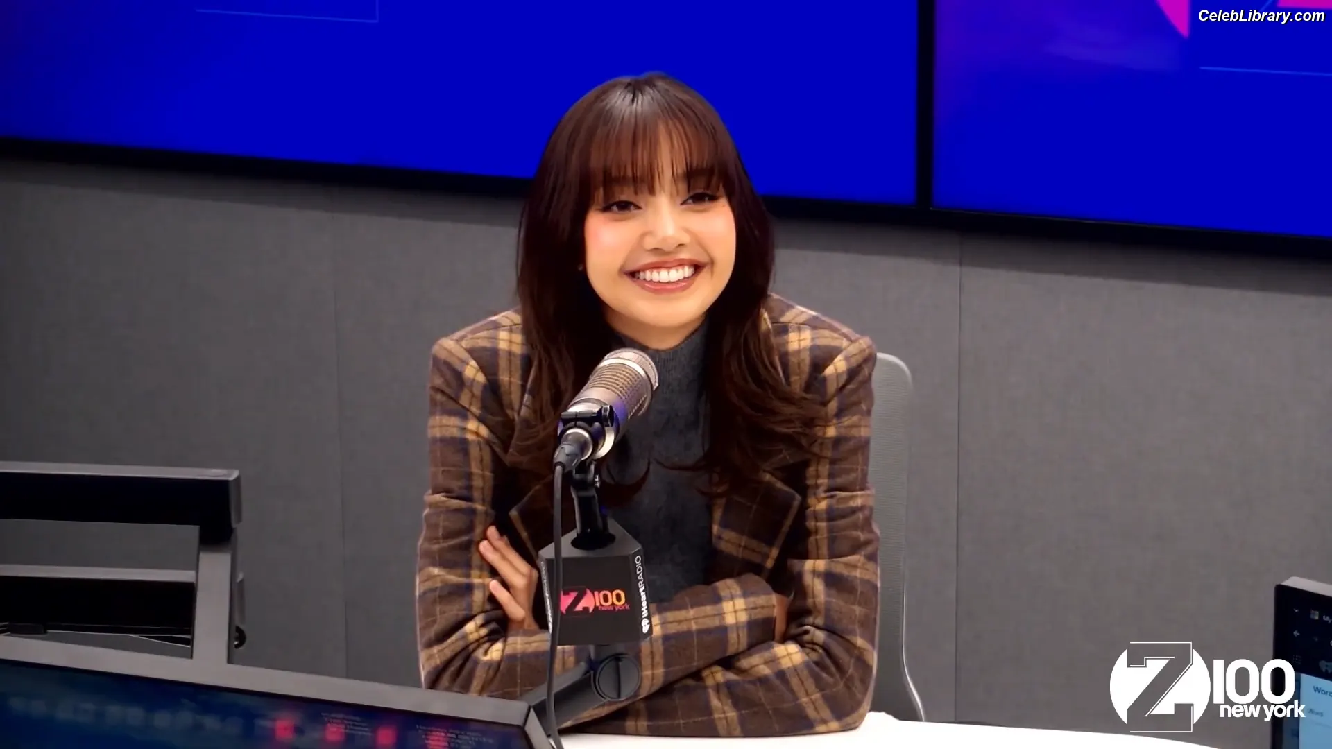 Lisa BLΛƆKPIИK (Blackpink) photo 5 of 6182