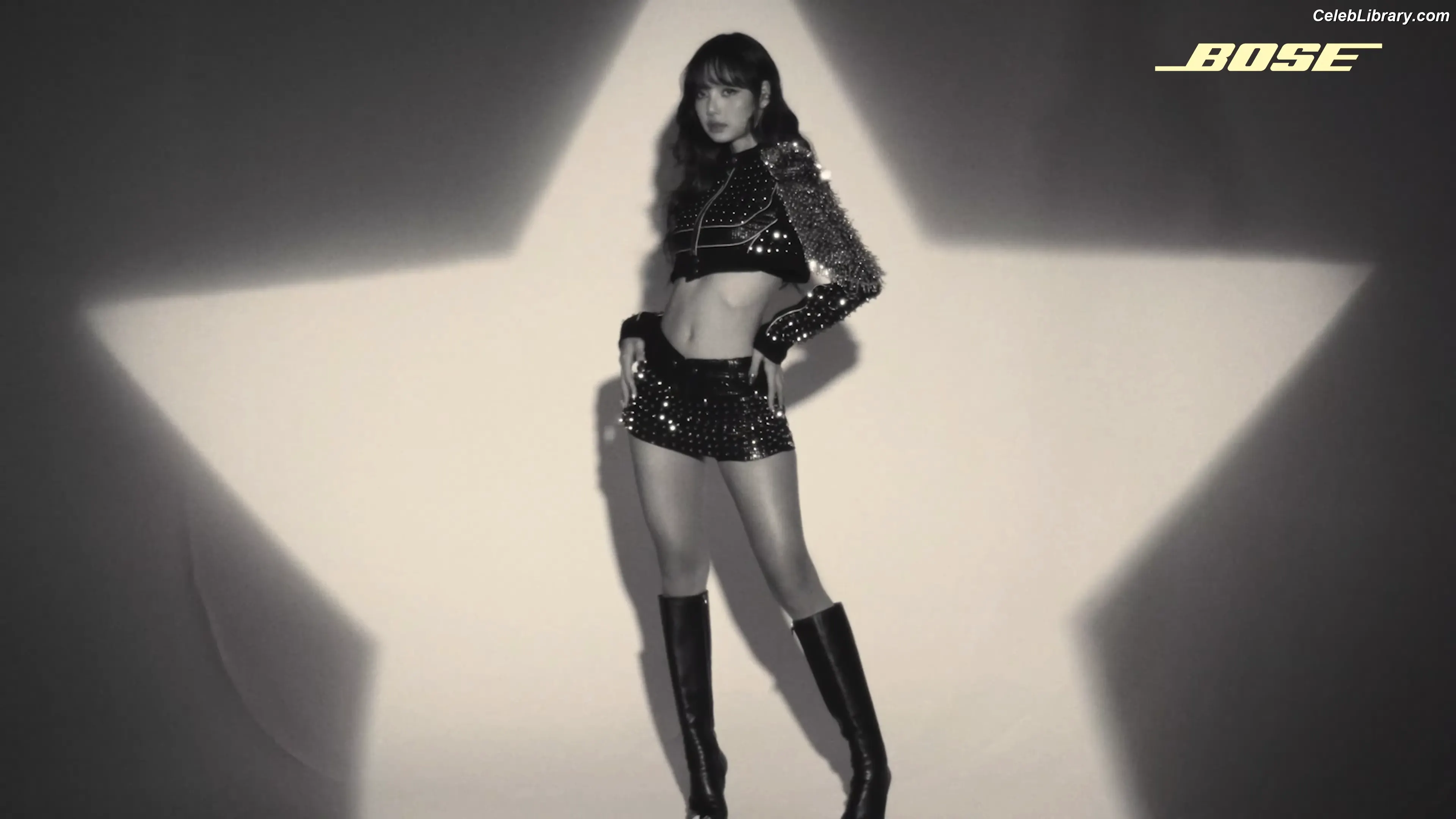 Lisa BLΛƆKPIИK (Blackpink) photo 22 of 6182