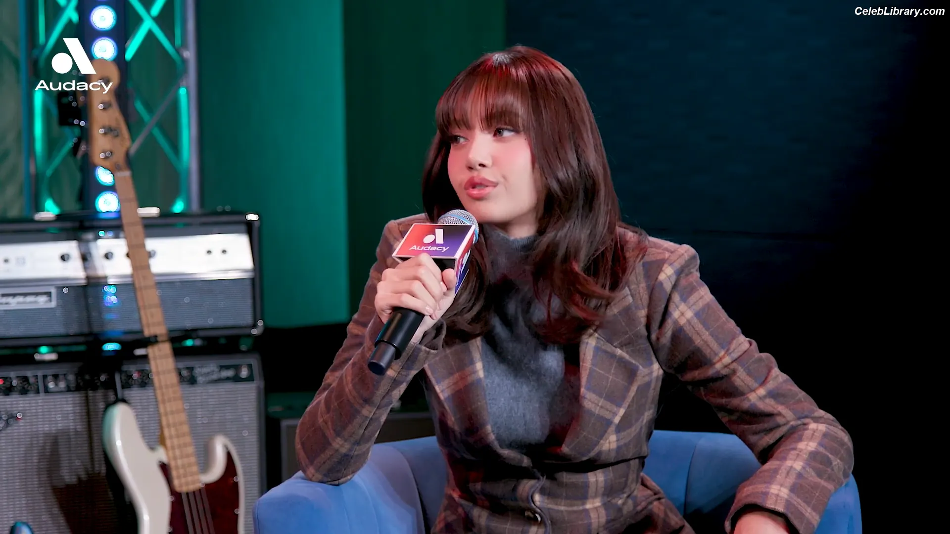 Lisa  BLΛƆKPIИK (Blackpink) photo 10 of 6182