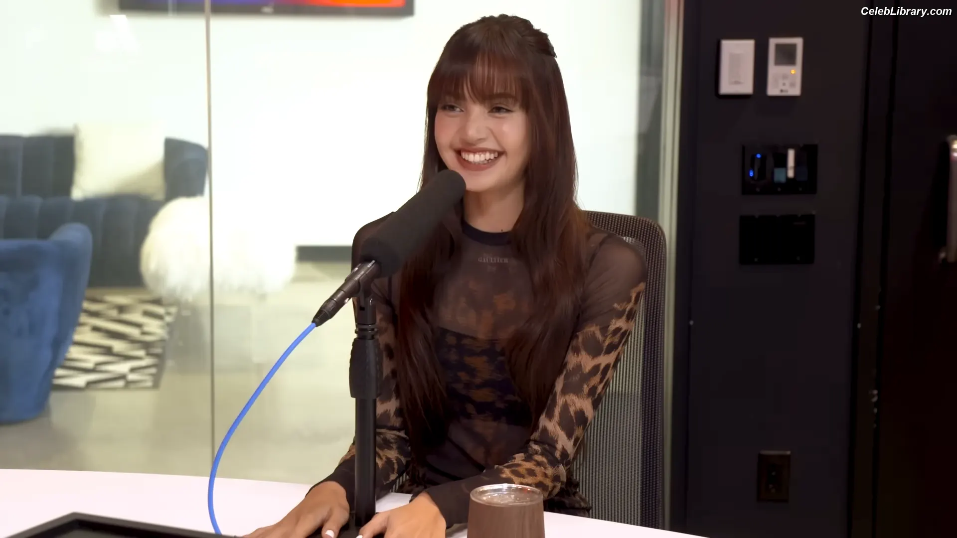Lisa  BLΛƆKPIИK (Blackpink) photo 16 of 6182