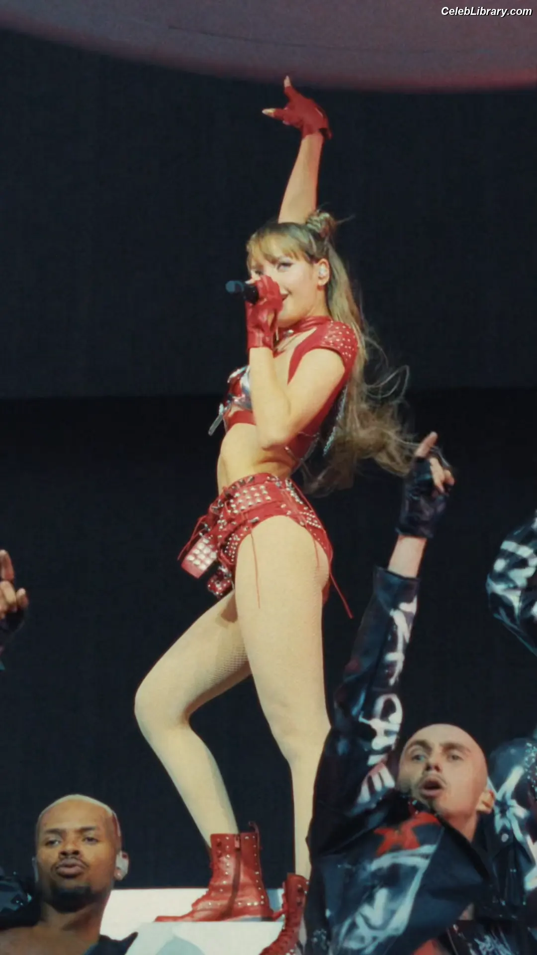 Lisa BLΛƆKPIИK (Blackpink) photo 4 of 6182