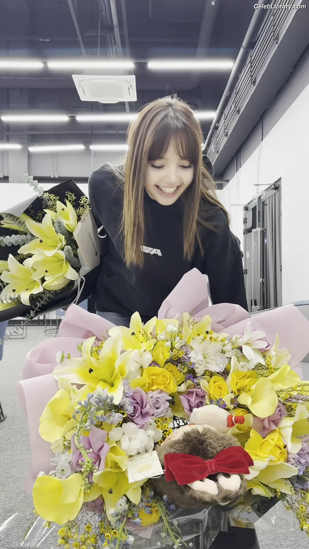 Lisa  BLΛƆKPIИK (Blackpink) photo 3 of 6182