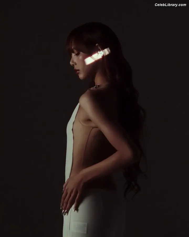 Lisa BLΛƆKPIИK (Blackpink) photo 5 of 6182
