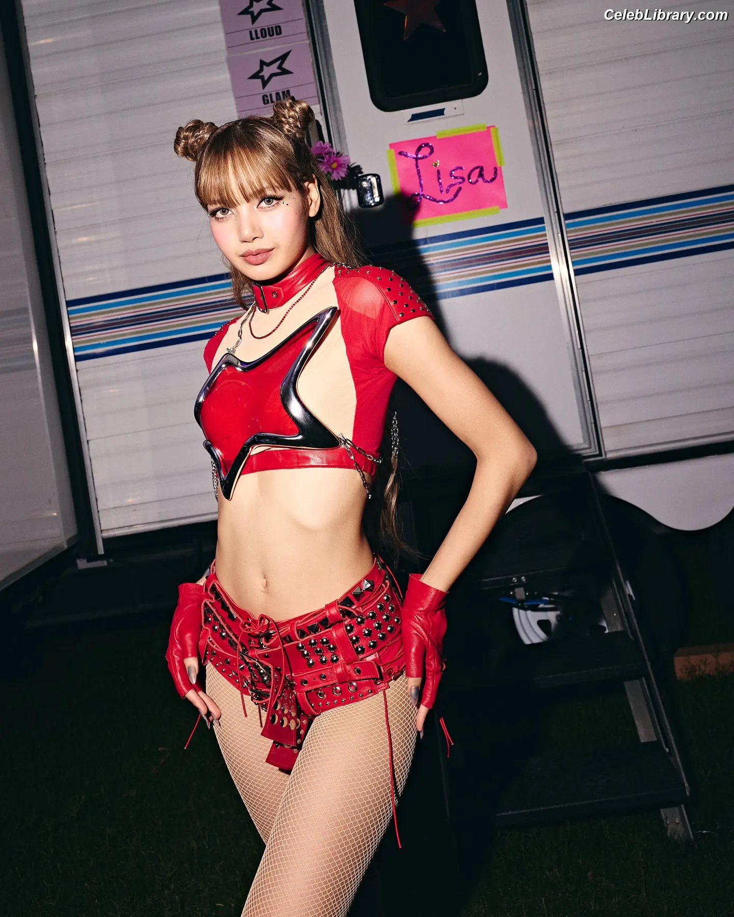 Lisa  BLΛƆKPIИK (Blackpink) photo 4 of 6182