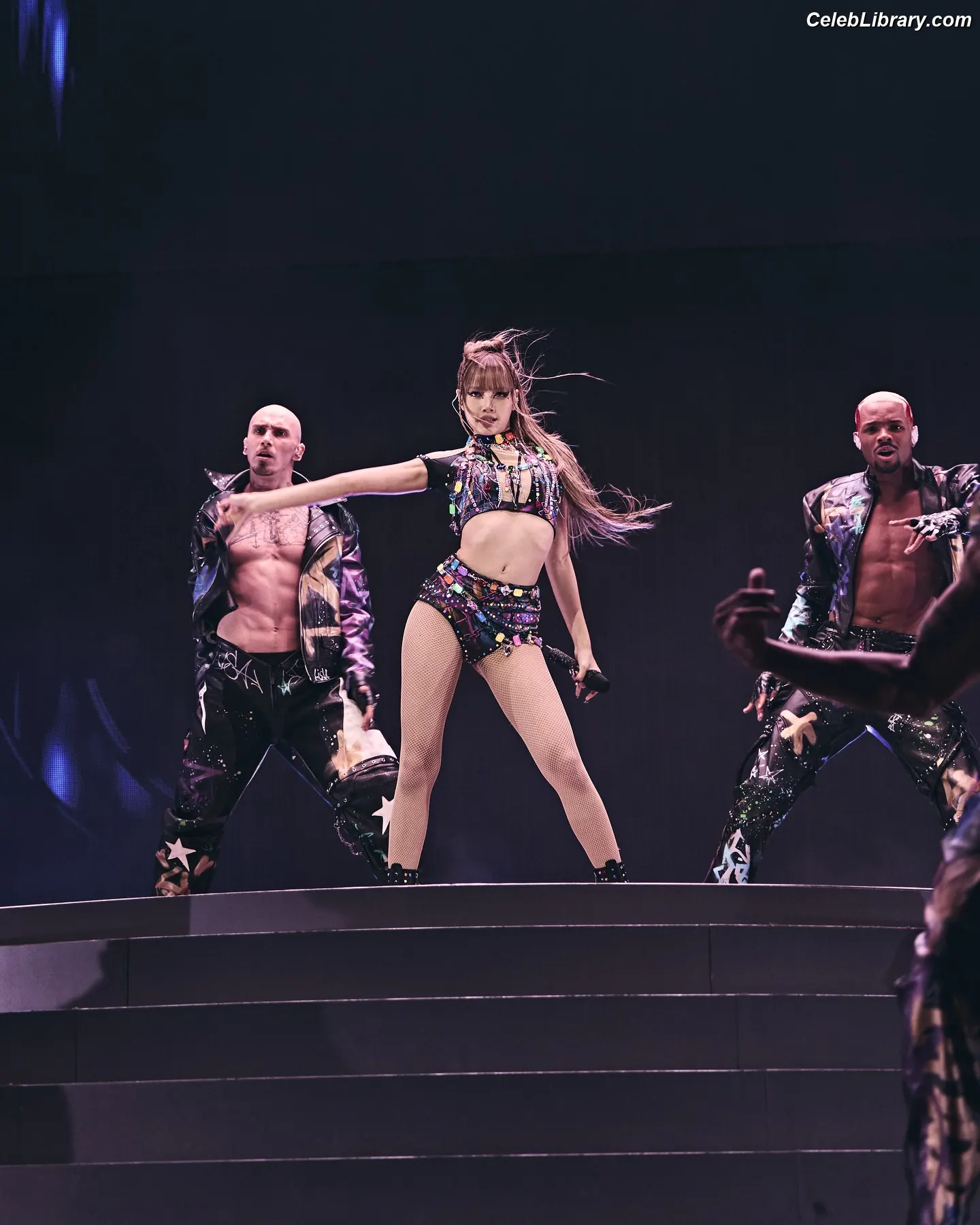 Lisa  BLΛƆKPIИK (Blackpink) photo 20 of 6182
