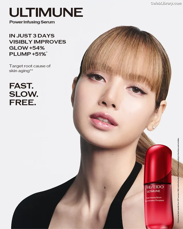 Lisa BLΛƆKPIИK (Blackpink) photo 12 of 6190