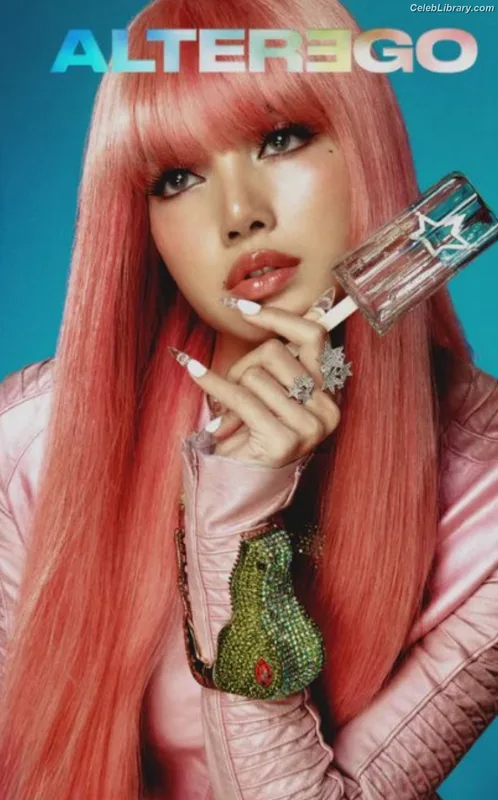 Lisa  BLΛƆKPIИK (Blackpink) photo 11 of 6190
