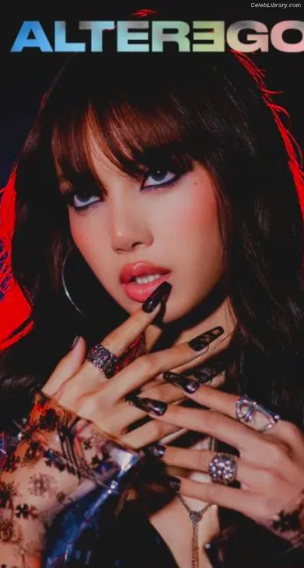 Lisa  BLΛƆKPIИK (Blackpink) photo 12 of 6190
