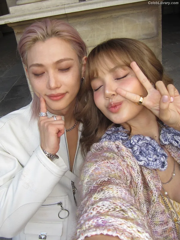 Lisa  BLΛƆKPIИK (Blackpink) photo 13 of 6190