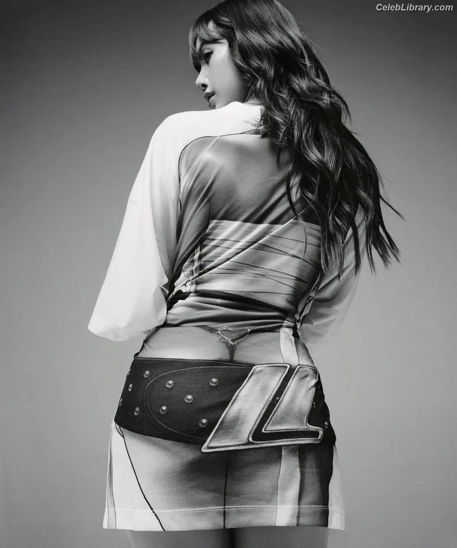 Lisa  BLΛƆKPIИK (Blackpink) photo 22 of 6190