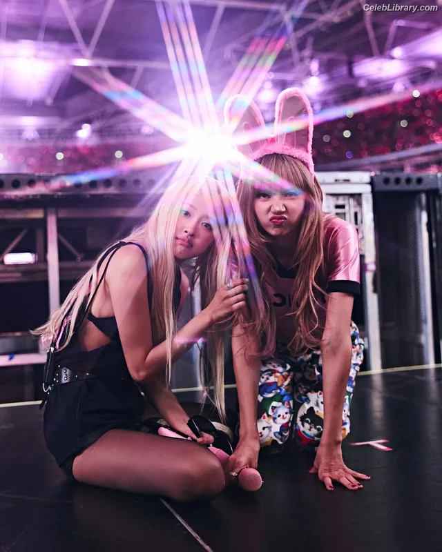 Lisa  BLΛƆKPIИK (Blackpink) photo 12 of 6190