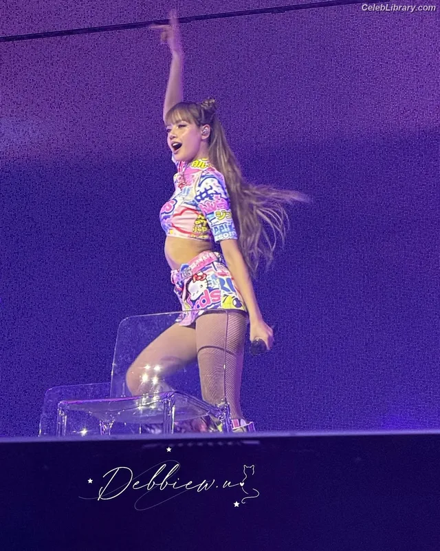 Lisa  BLΛƆKPIИK (Blackpink) photo 6 of 6190
