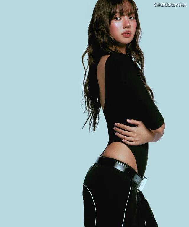 Lisa  BLΛƆKPIИK (Blackpink) photo 19 of 6190