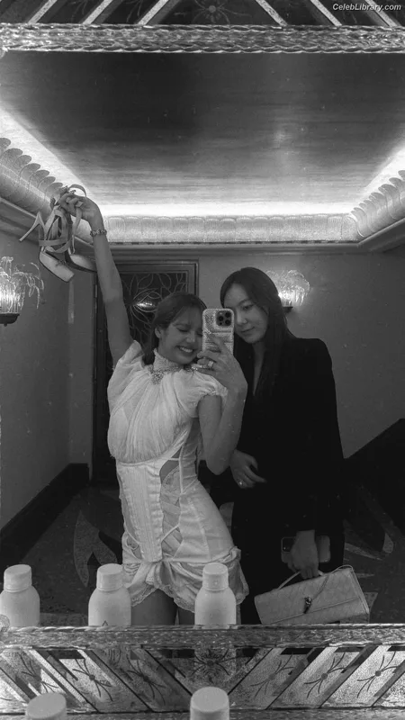 Lisa  BLΛƆKPIИK (Blackpink) photo 24 of 6190