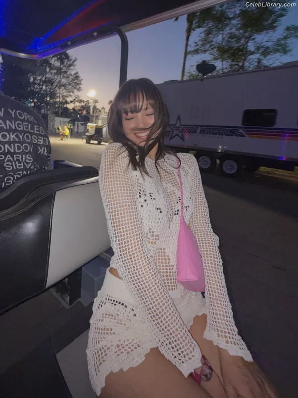 Lisa  BLΛƆKPIИK (Blackpink) photo 16 of 6190