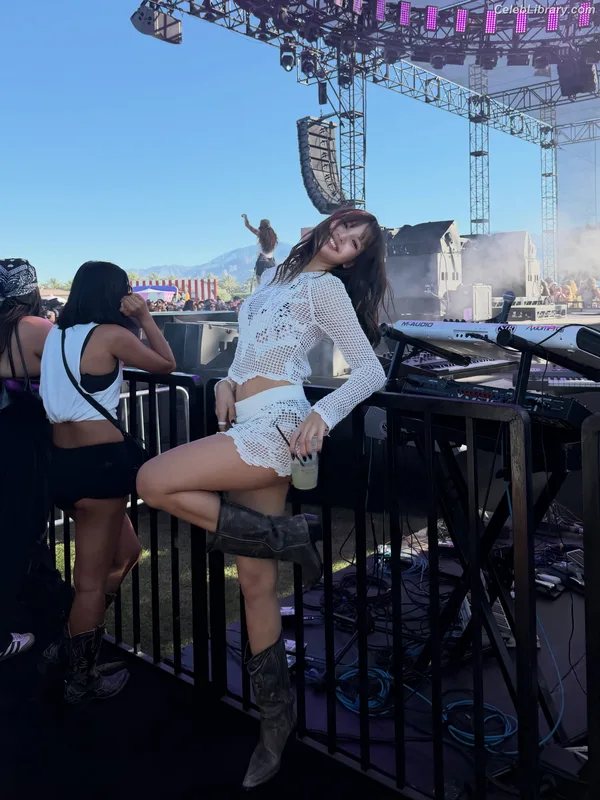 Lisa  BLΛƆKPIИK (Blackpink) photo 18 of 6190
