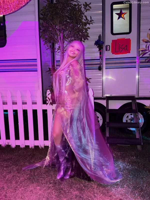 Lisa  BLΛƆKPIИK (Blackpink) photo 9 of 6190