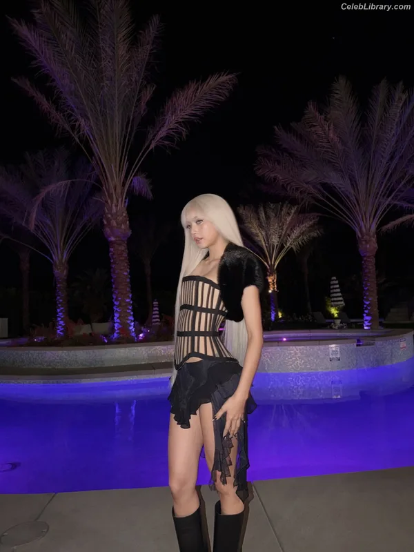 Lisa  BLΛƆKPIИK (Blackpink) photo 13 of 6190